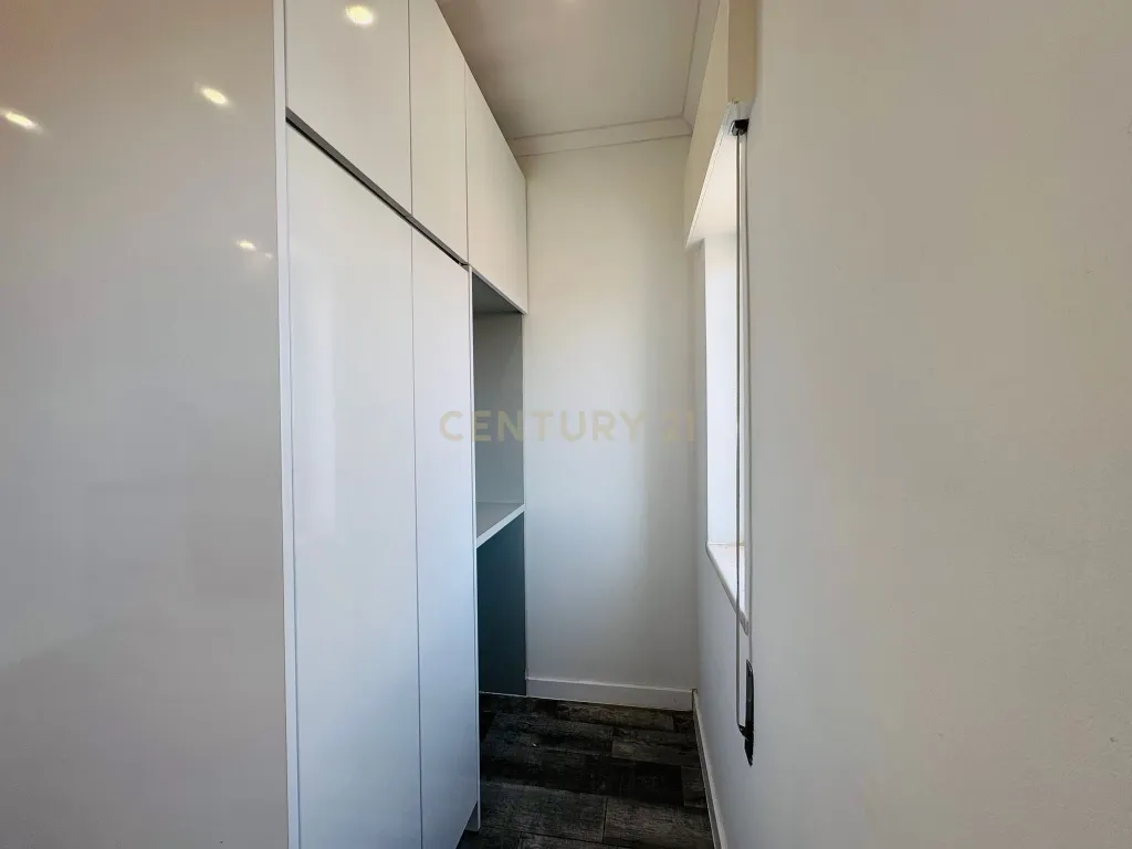 Apartamento T3 com vista rio na Póvoa de Santa Iria, Vila Franca de Xira - imagem 52