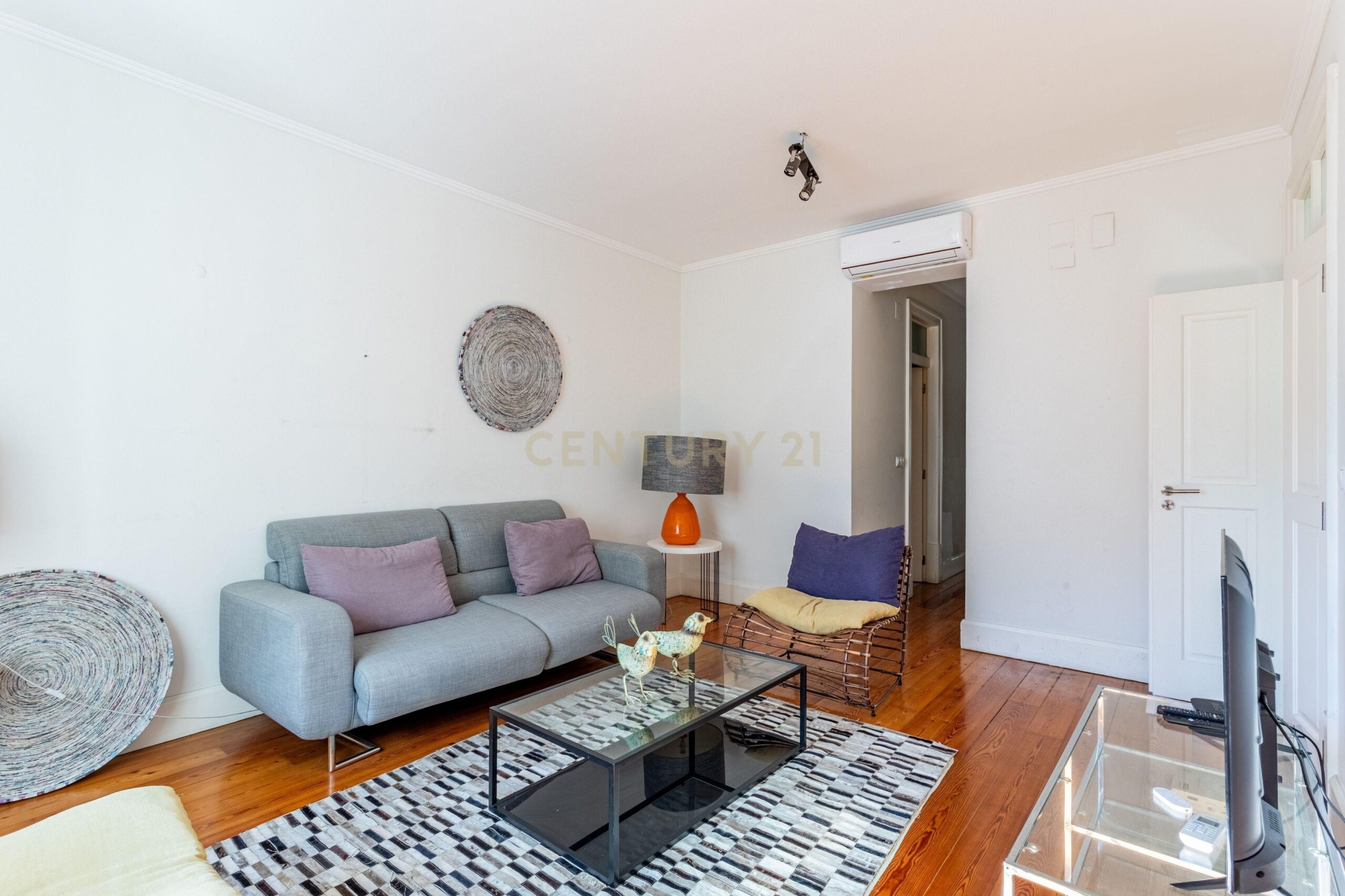 Apartamento T4 para venda com licença AL, na Baixa em Lisboa - imagem 02