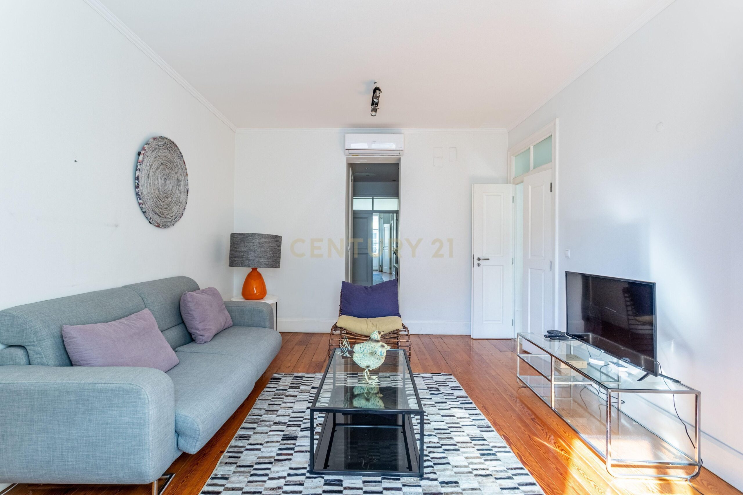 Apartamento T4 para venda com licença AL, na Baixa em Lisboa - imagem 04