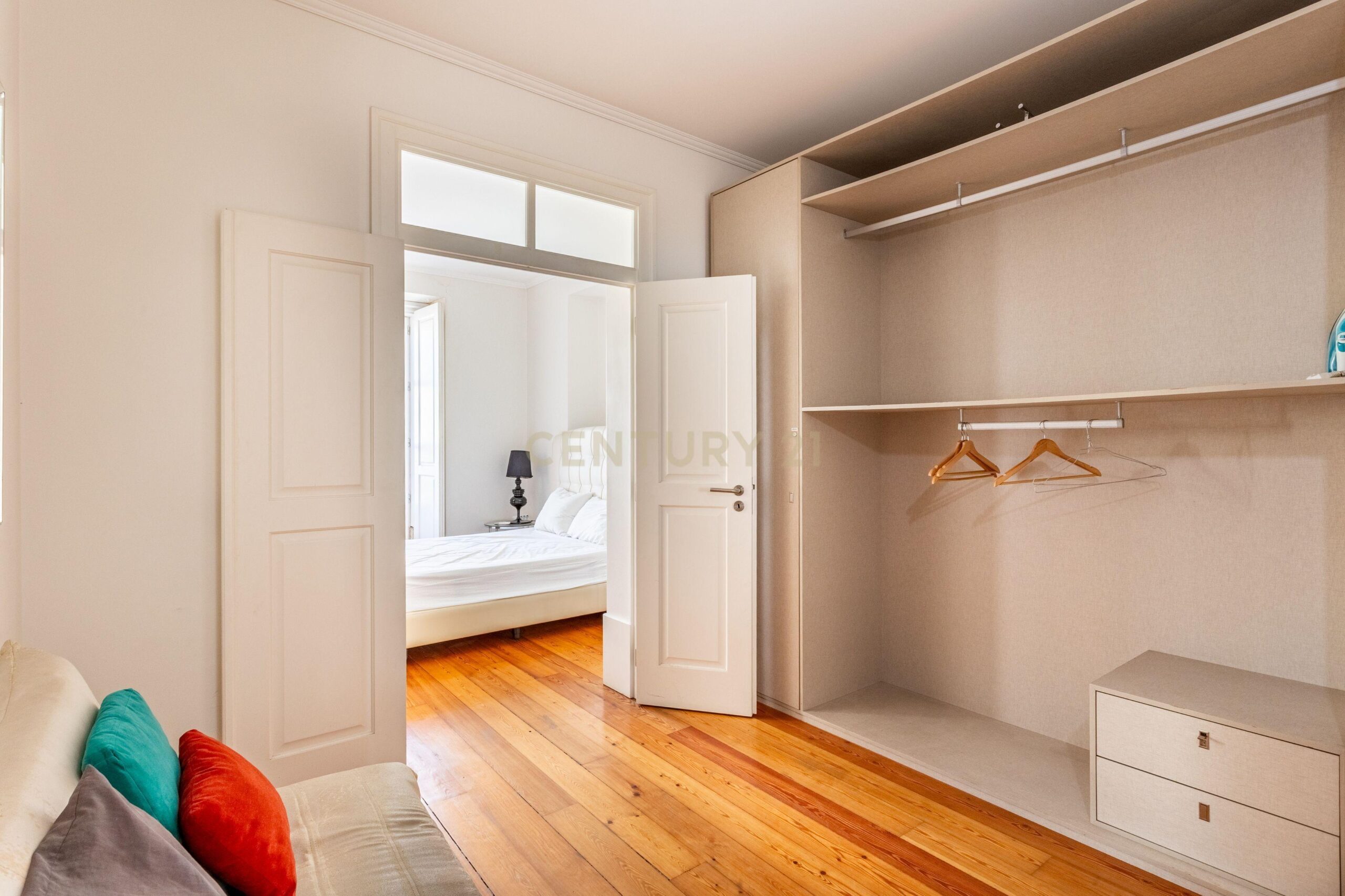 Apartamento T4 para venda com licença AL, na Baixa em Lisboa - imagem 14