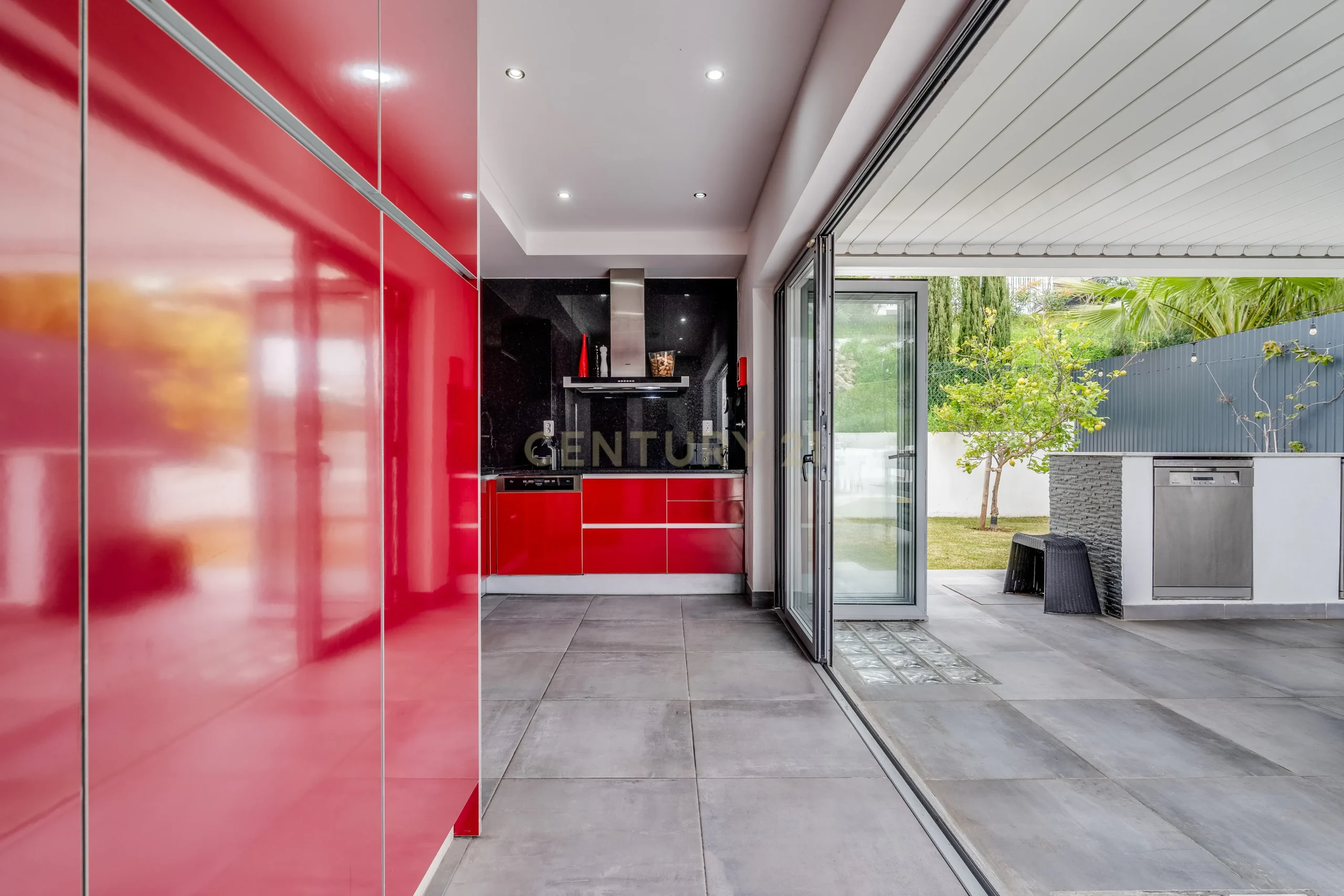 Moradia Contemporânea , com 5 quartos, na Marina de Albufeira. - imagem 12