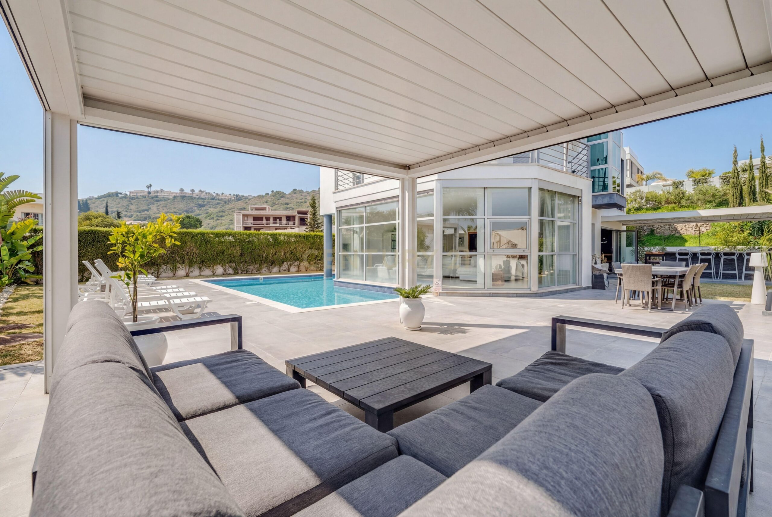 Moradia Contemporânea , com 5 quartos, na Marina de Albufeira. - imagem 36