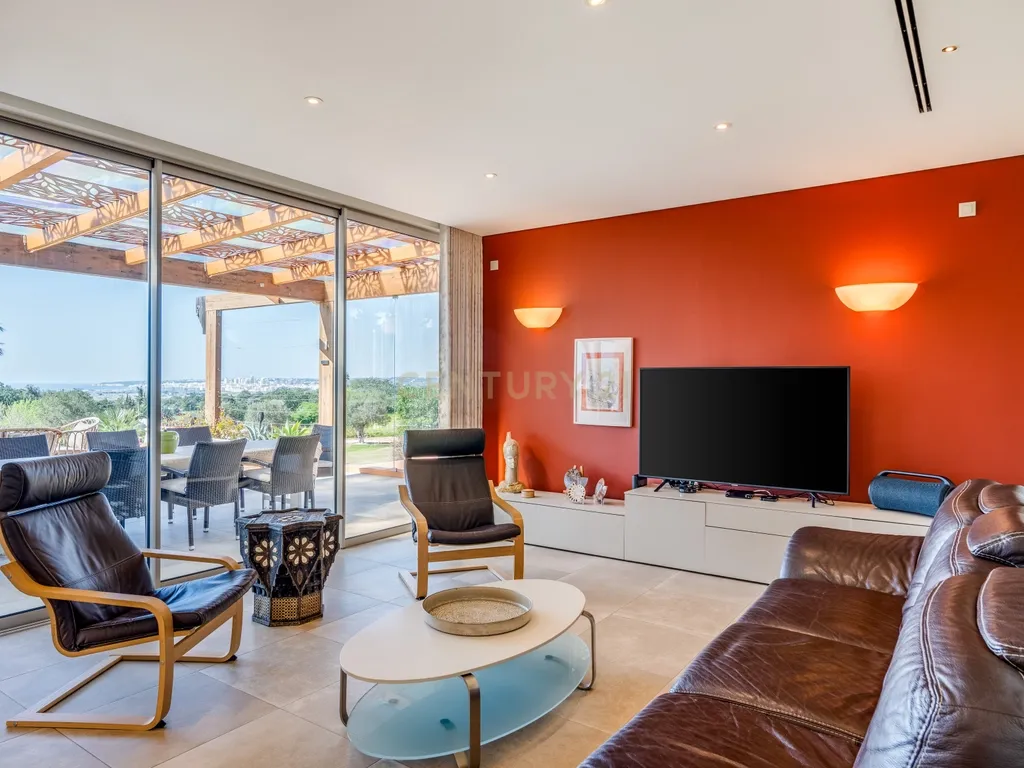 Luxuosa e Exclusiva moradia T5 I Vista Mar I 5 minutos da Praia I 18.598 m² I Albufeira - imagem 06