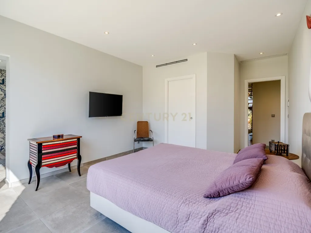 Luxuosa e Exclusiva moradia T5 I Vista Mar I 5 minutos da Praia I 18.598 m² I Albufeira - imagem 12