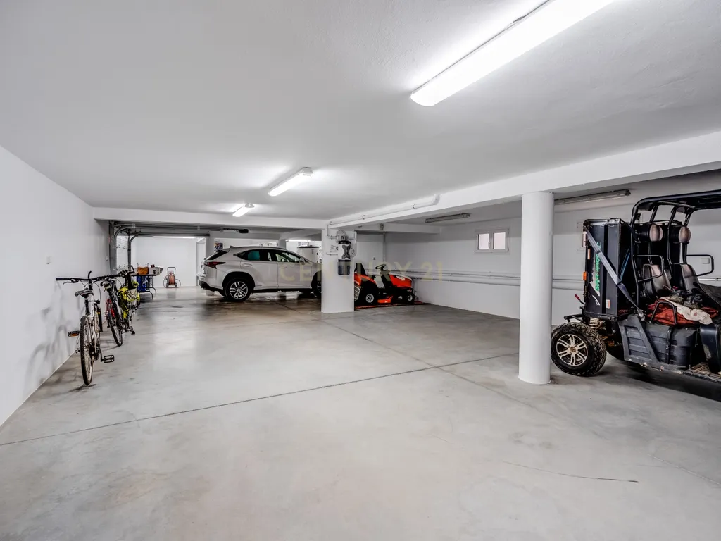 Luxuosa e Exclusiva moradia T5 I Vista Mar I 5 minutos da Praia I 18.598 m² I Albufeira - imagem 37