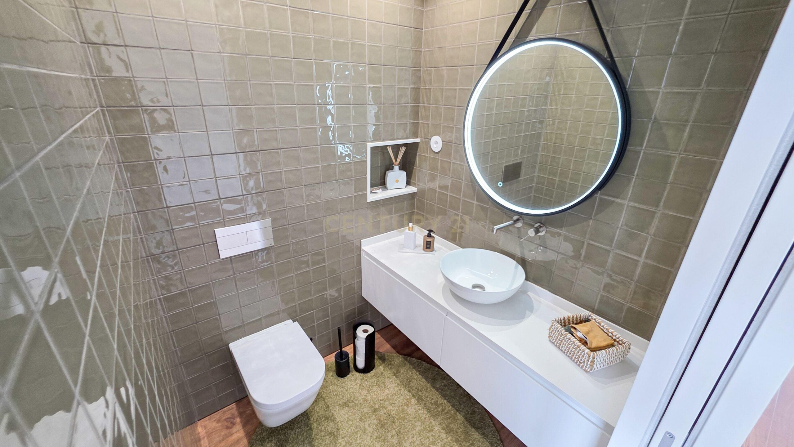 Moradia Contemporânea T4 com Piscina | Arquitetura Premium | Brufe, Vila Nova de Famalicão - imagem 28