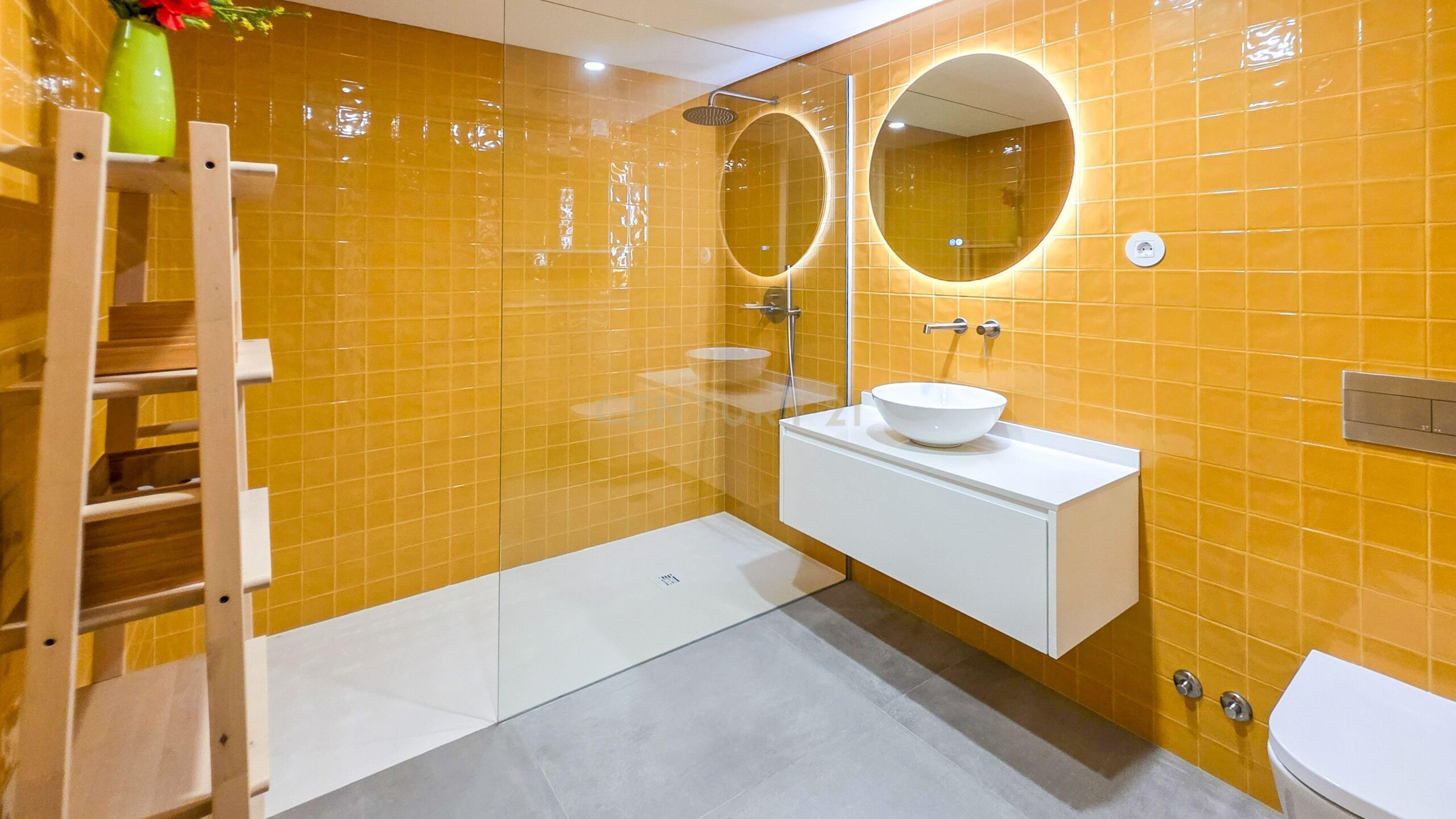 Moradia Contemporânea T4 com Piscina | Arquitetura Premium | Brufe, Vila Nova de Famalicão - imagem 34