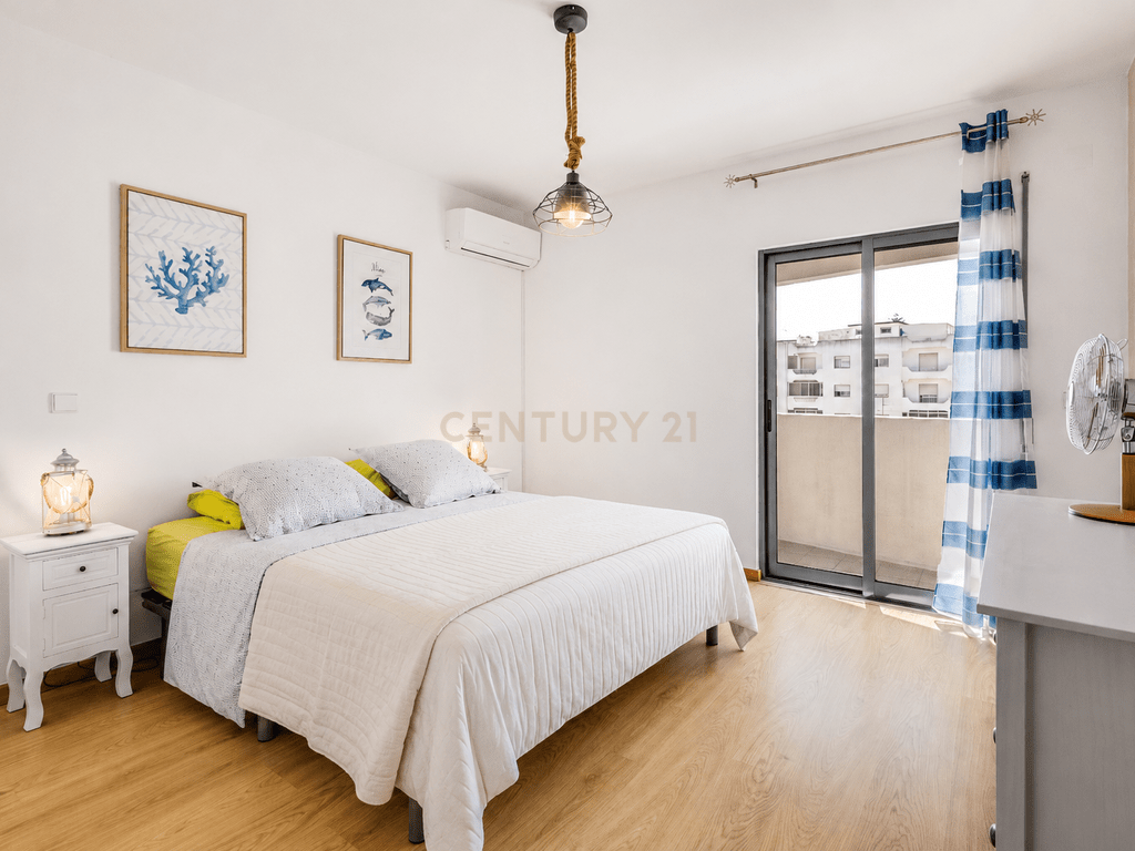 Apartamento T2 com piscina em Olhão – imagem 02