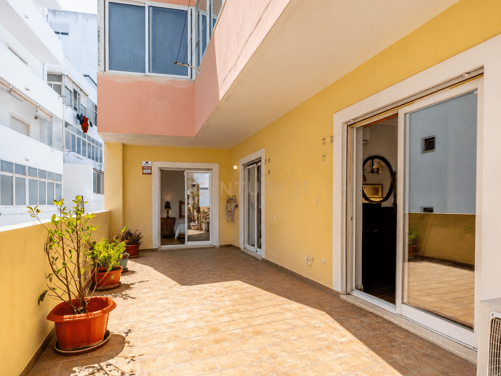 Apartamento T2 em Olhão — imagem 02
