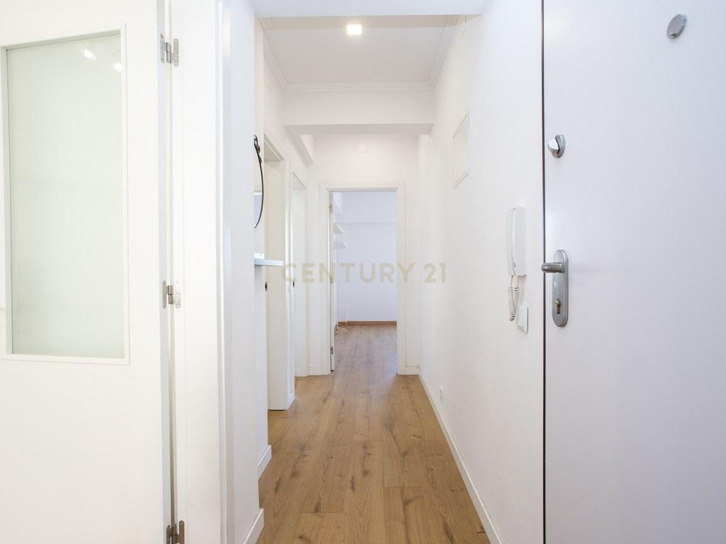 Apartamento T2 em Rio de Mouro — imagem 05