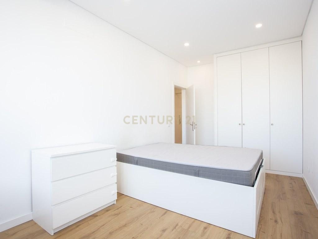 Apartamento T2 em Rio de Mouro — imagem 10