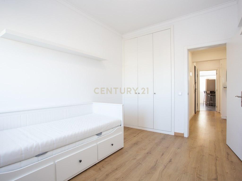 Apartamento T2 em Rio de Mouro — imagem 13