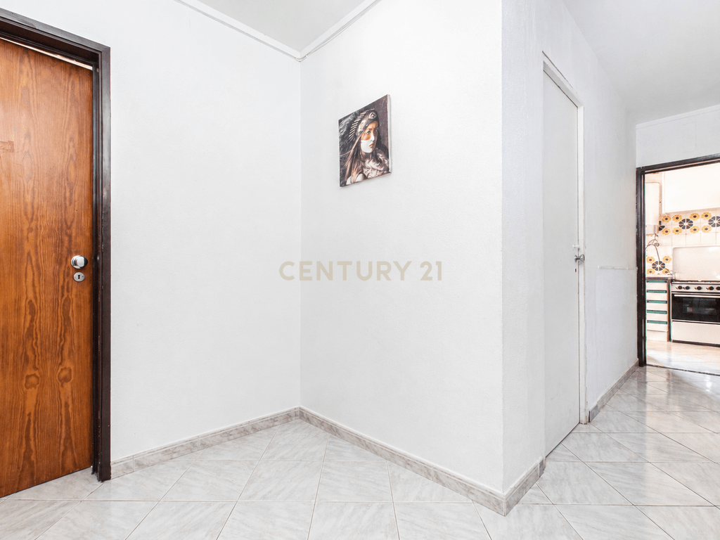 Apartamento T3 em Monte Abraão – imagem 09