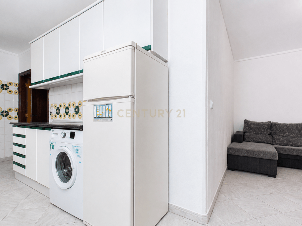 Apartamento T3 em Monte Abraão – imagem 17