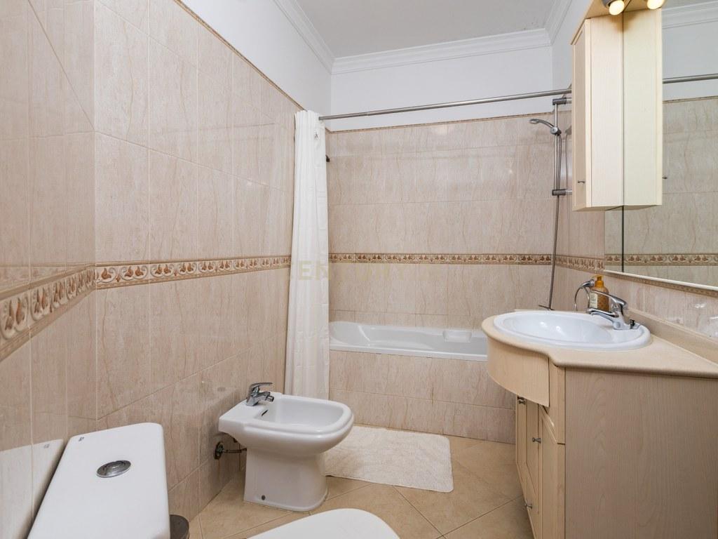 Apartamento T3 em Portimão — imagem 23