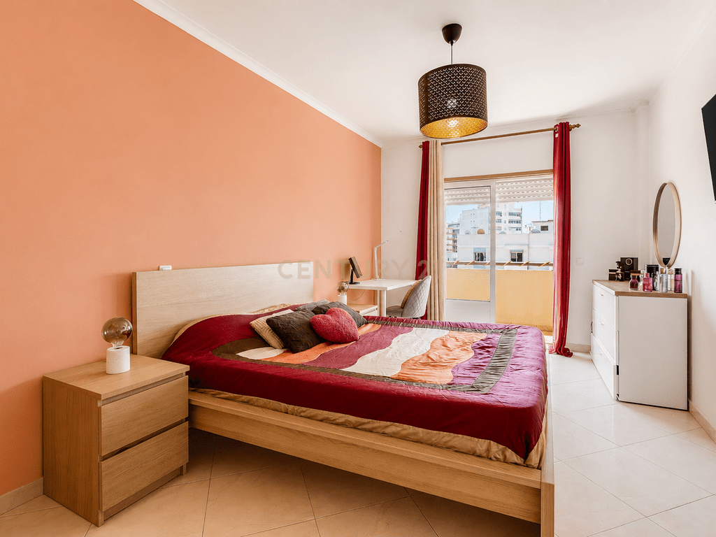 Apartamento T3 em Quelfes — imagem 15