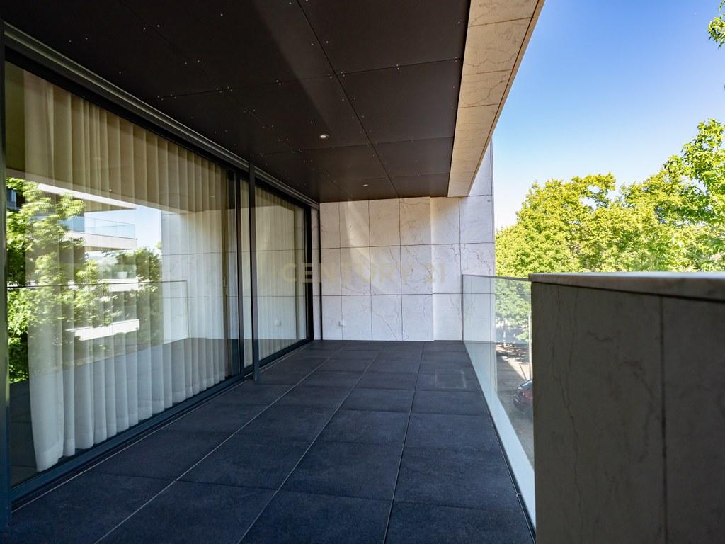 Apartamento T3 em Santo António dos Olivais — imagem 04