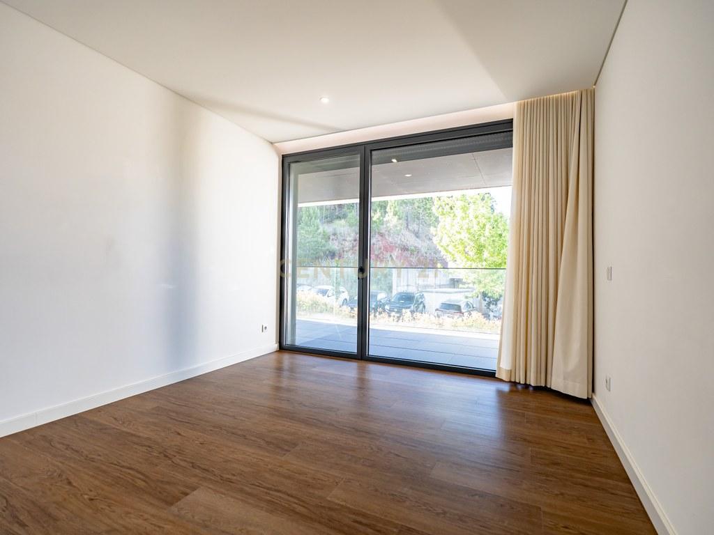 Apartamento T3 em Santo António dos Olivais — imagem 18