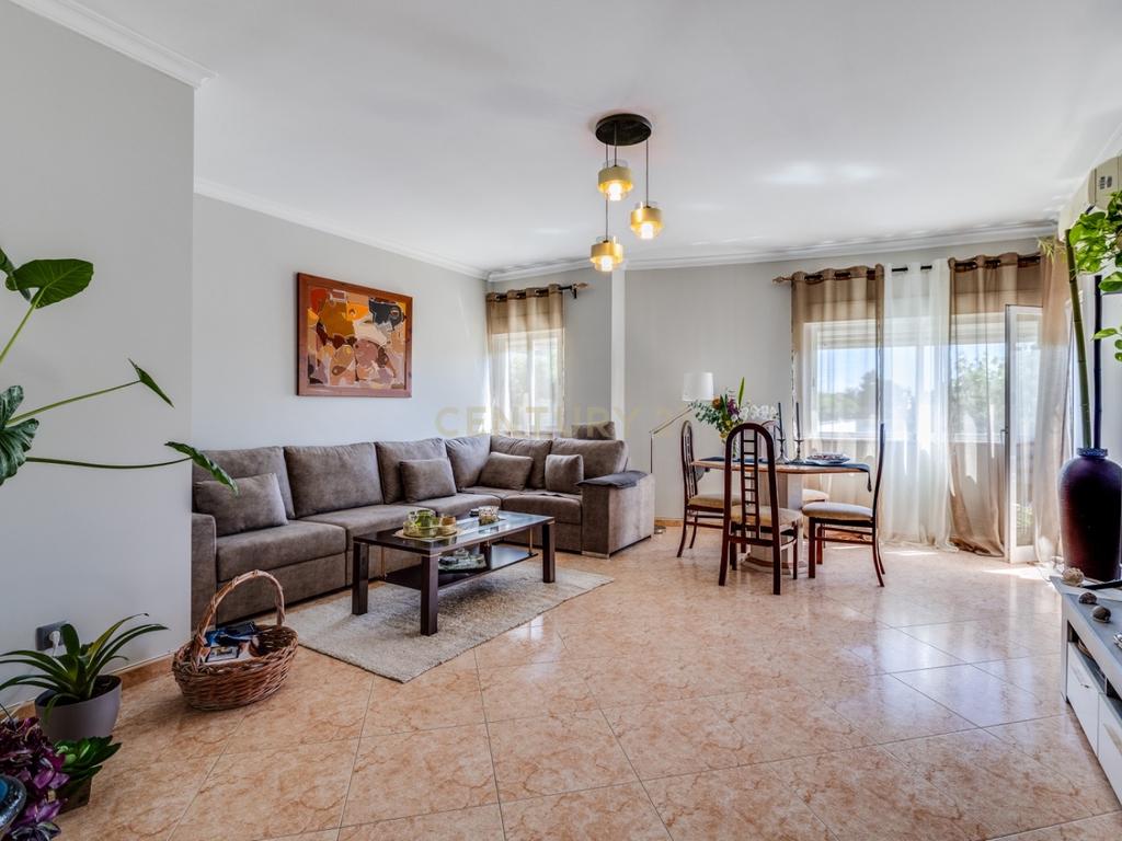 Apartamento T3 no centro de Tavira – imagem 02