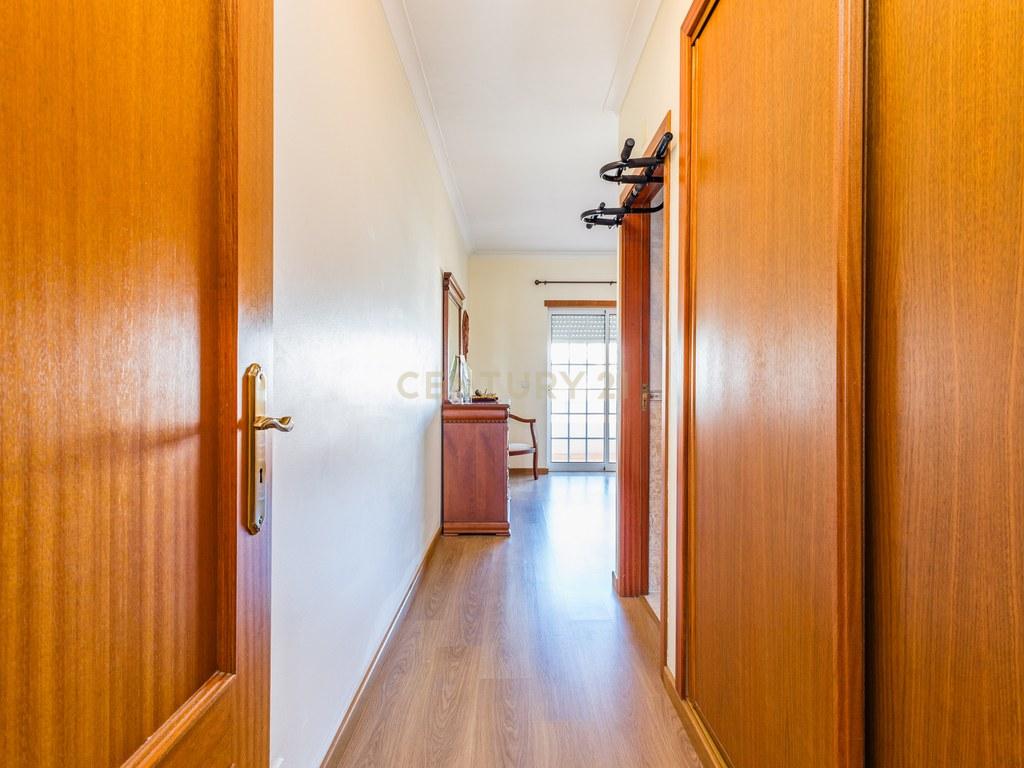 Apartamento T3 em União das freguesias de Marrazes e Barosa — imagem 22