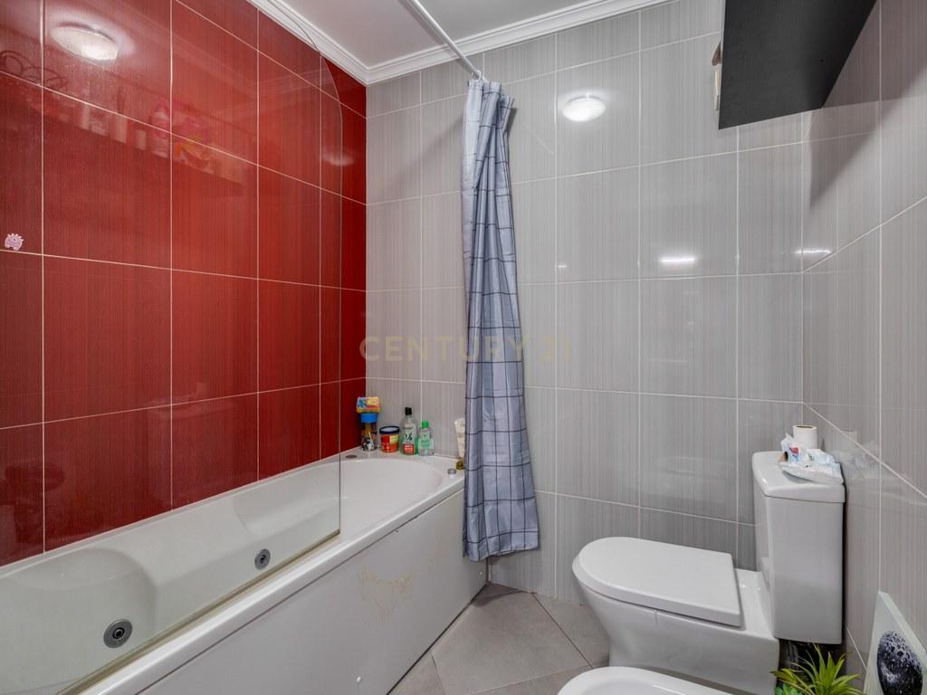 Apartamento T3 em Vila Real de Santo António — imagem 11