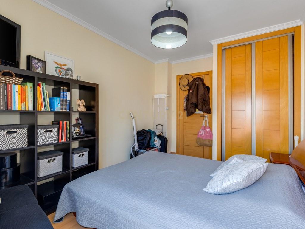 Apartamento T3 em Vila Real de Santo António — imagem 26