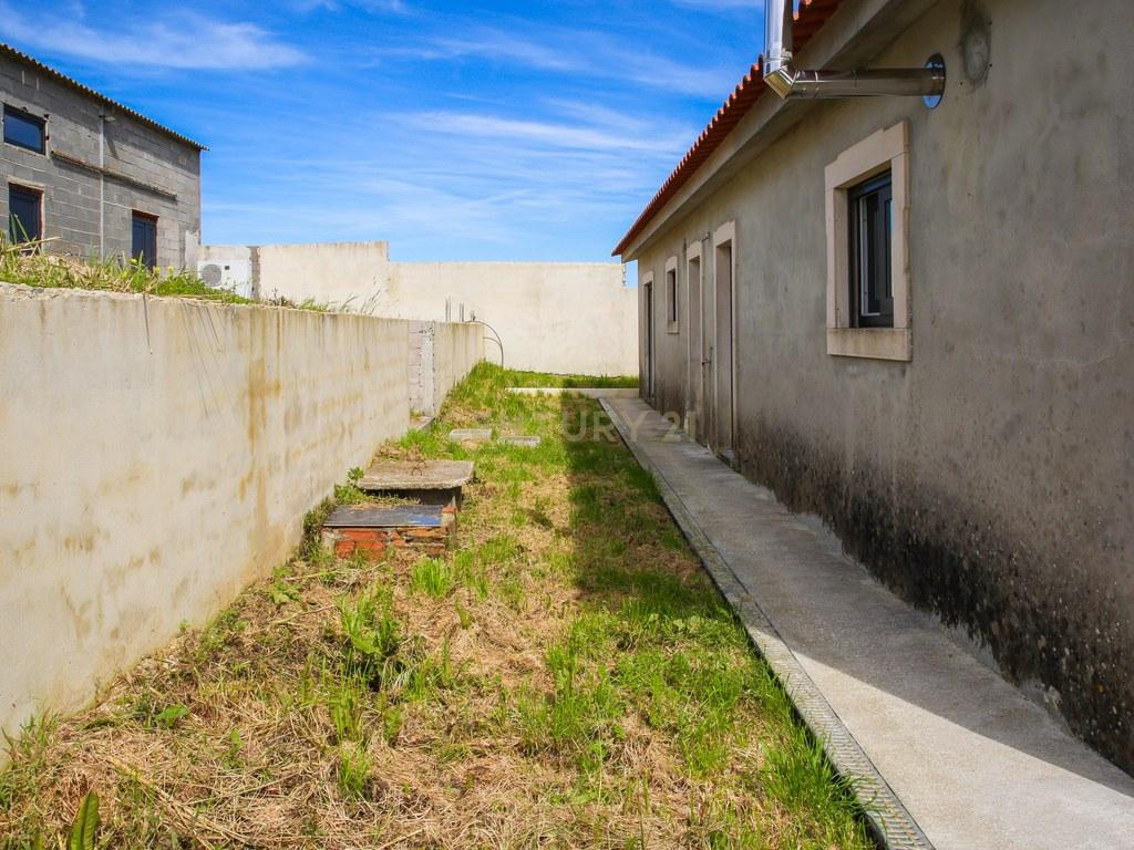 Moradia T3 em Olho Marinho — imagem 33