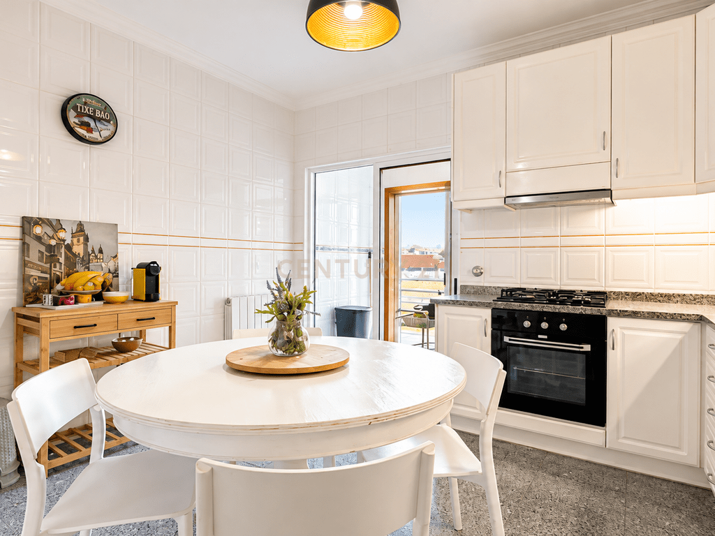 Apartamento T2 em Arcozelo — imagem 03