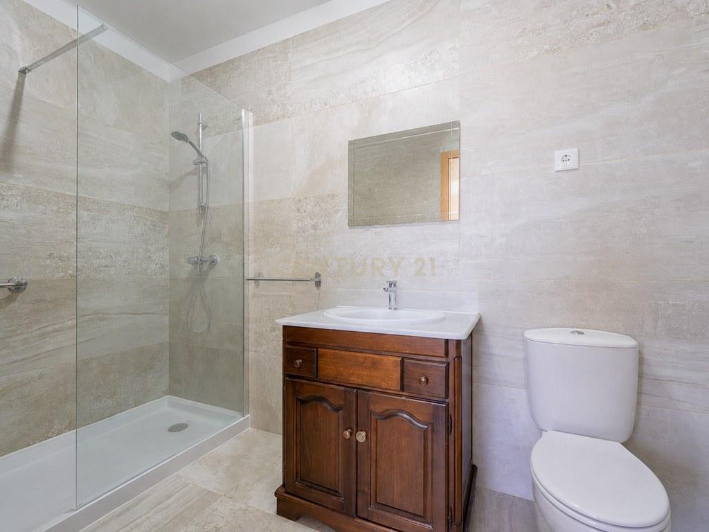 Apartamento T2 em Olhão — imagem 11