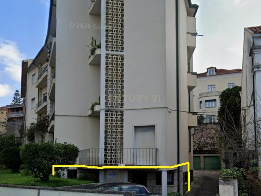 Apartamento T2 em União das freguesias de Coimbra (Sé Nova, Santa Cruz, Almedina e São Bartolomeu) — imagem 14