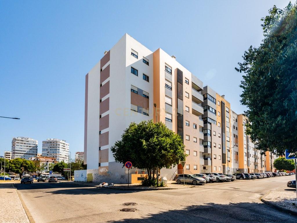 Apartamento T3 em Portimão — imagem 02