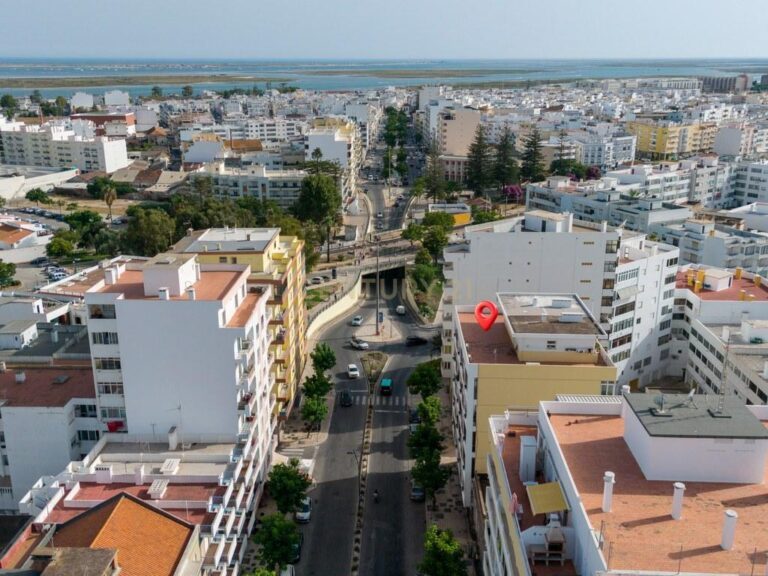 Apartamento T4+ em Olhão — imagem 01