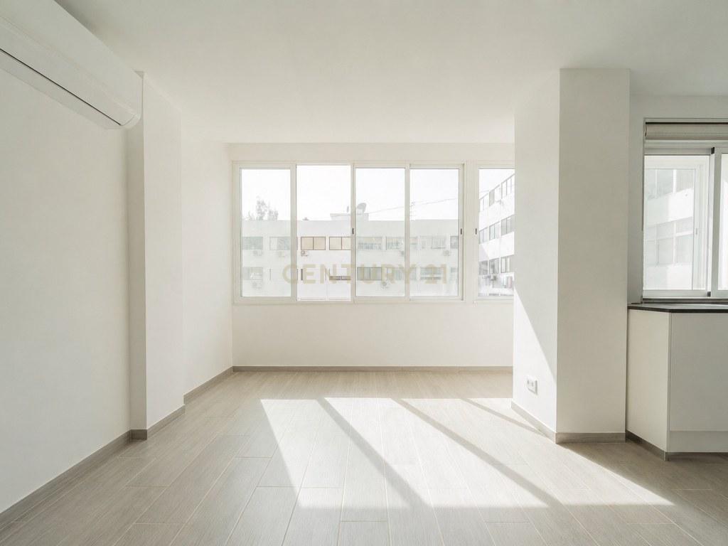 Apartamento T4+ em Olhão — imagem 03