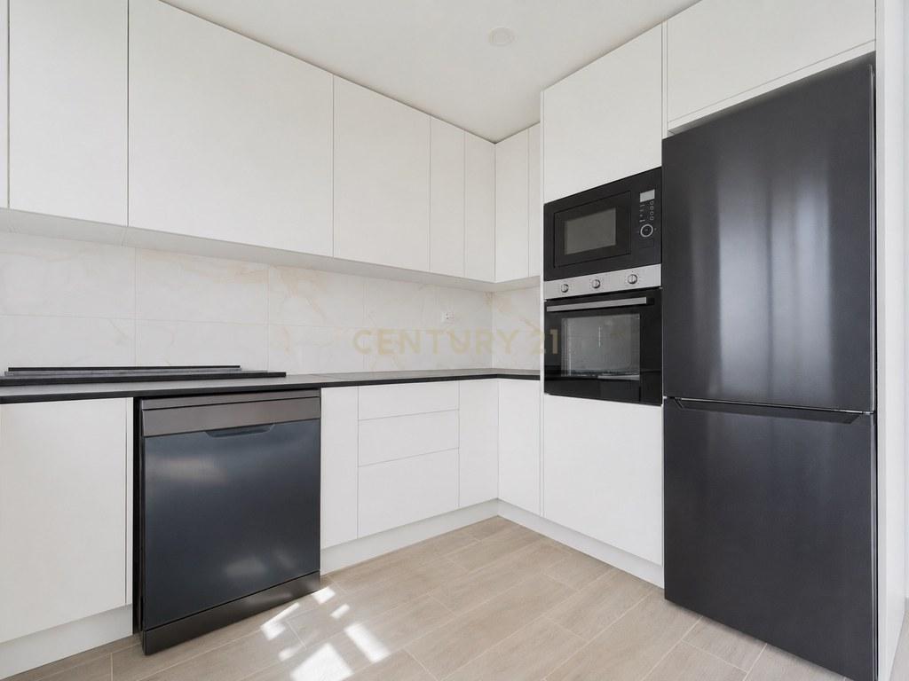 Apartamento T4+ em Olhão — imagem 04