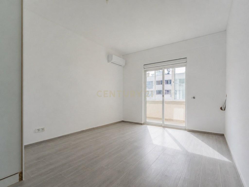 Apartamento T4+ em Olhão — imagem 06