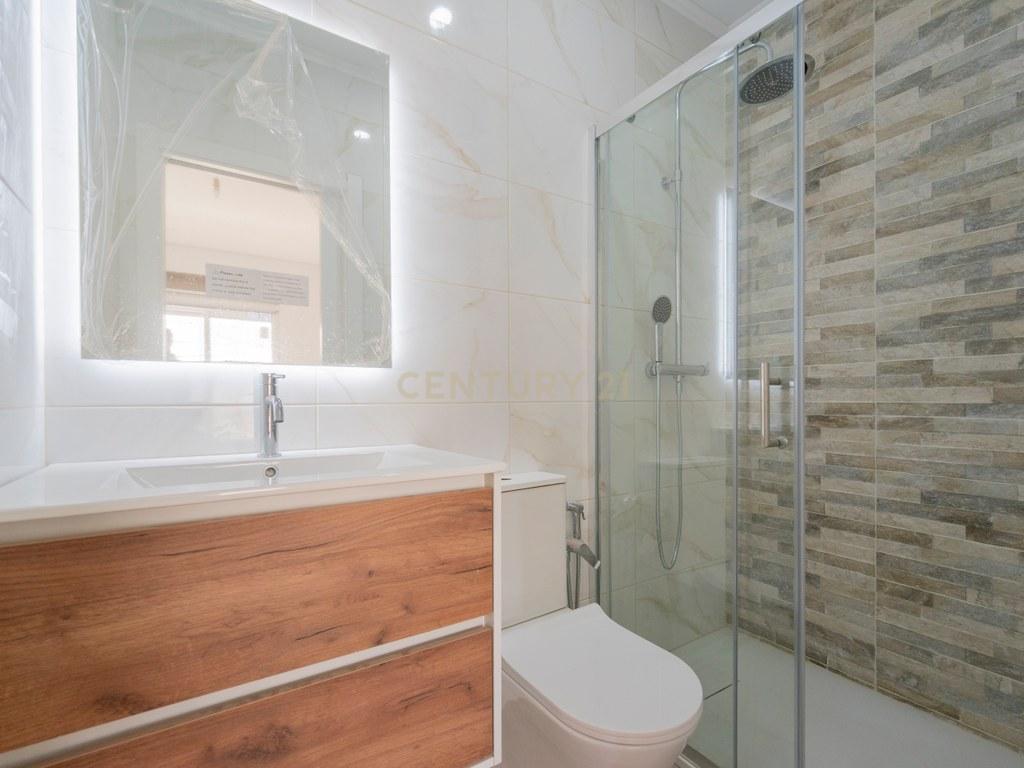 Apartamento T4+ em Olhão — imagem 15