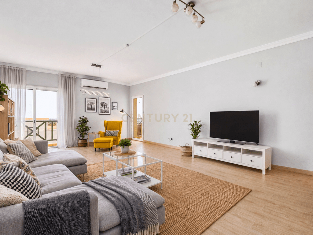 Apartamento T4+ em União das freguesias de Conceição e Estoi — imagem 03