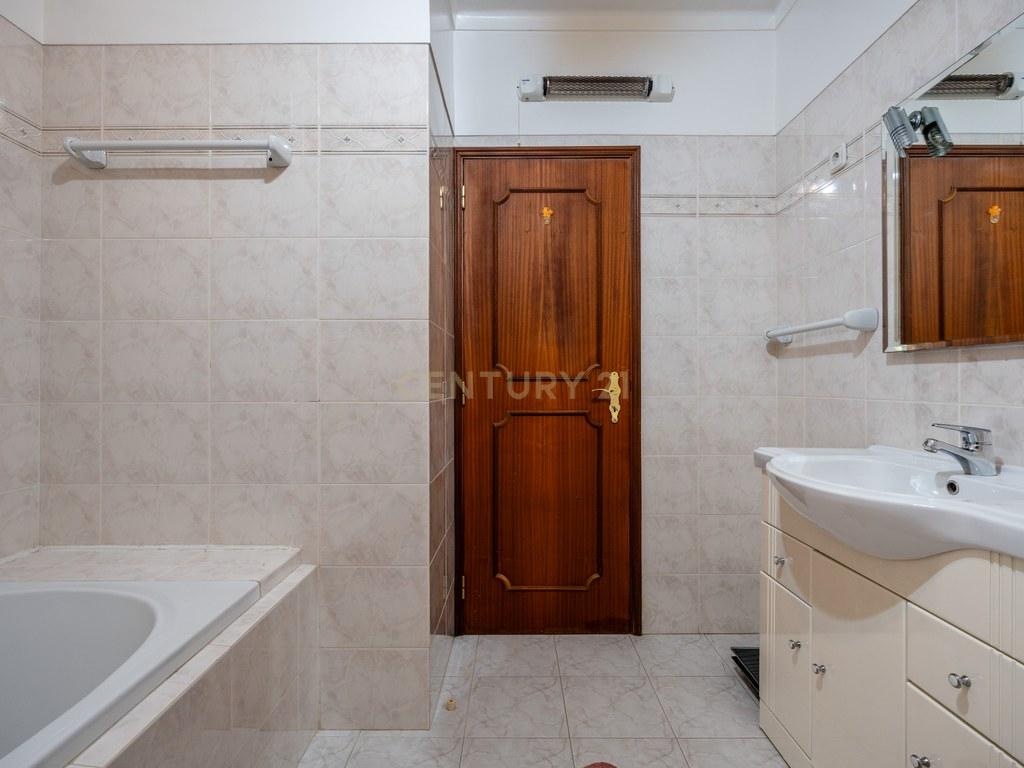 Moradia T3 em Quarteira — imagem 23