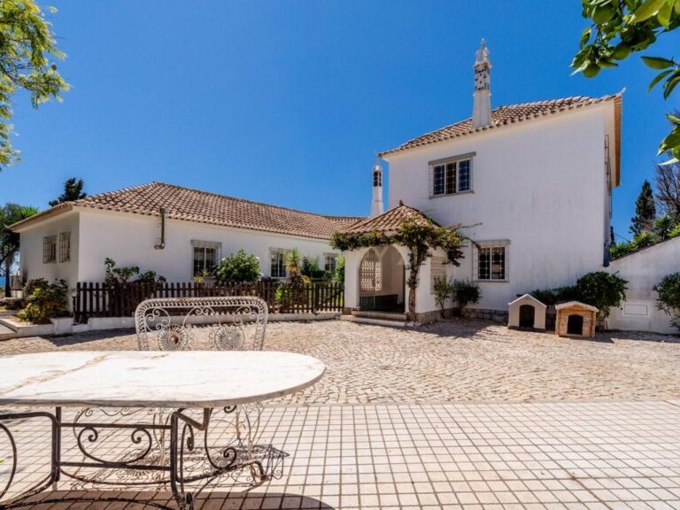 Moradia T4+ em Albufeira e Olhos de Água — imagem 01