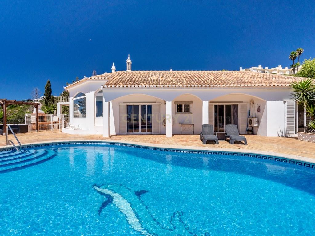 Moradia T4+ em Albufeira e Olhos de Água — imagem 08