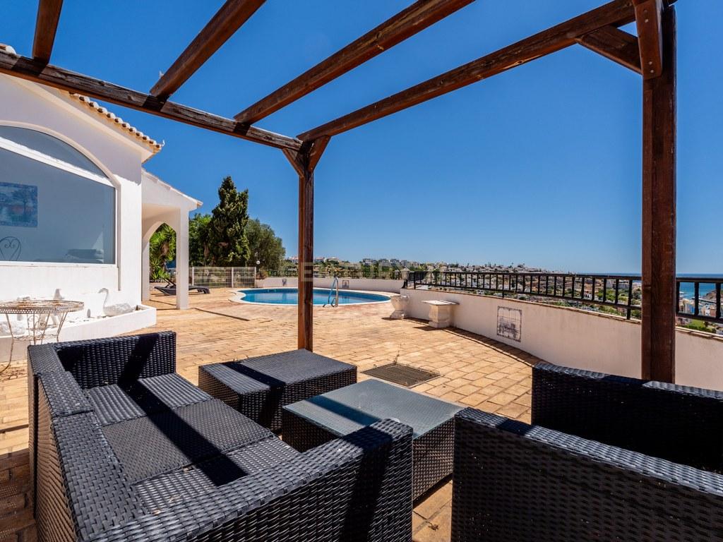 Moradia T4+ em Albufeira e Olhos de Água — imagem 46