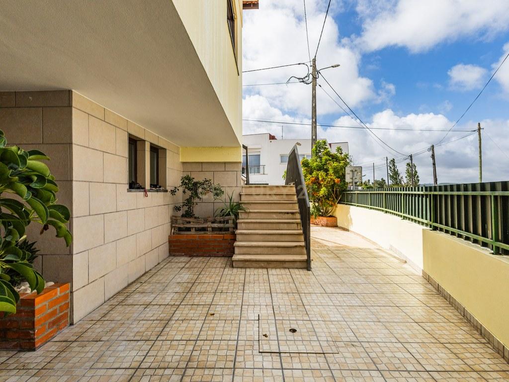 Moradia T4+ em União das freguesias de Marrazes e Barosa — imagem 05