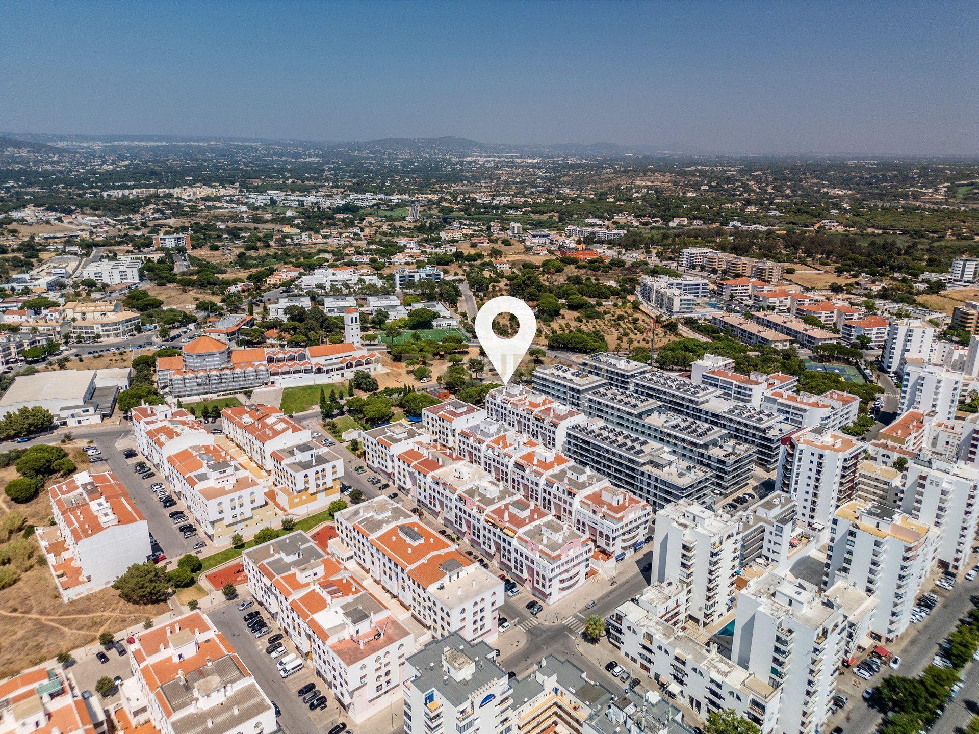 Apartamento T1+1 à Venda em Quarteira — C0384-00374 — imagem 02
