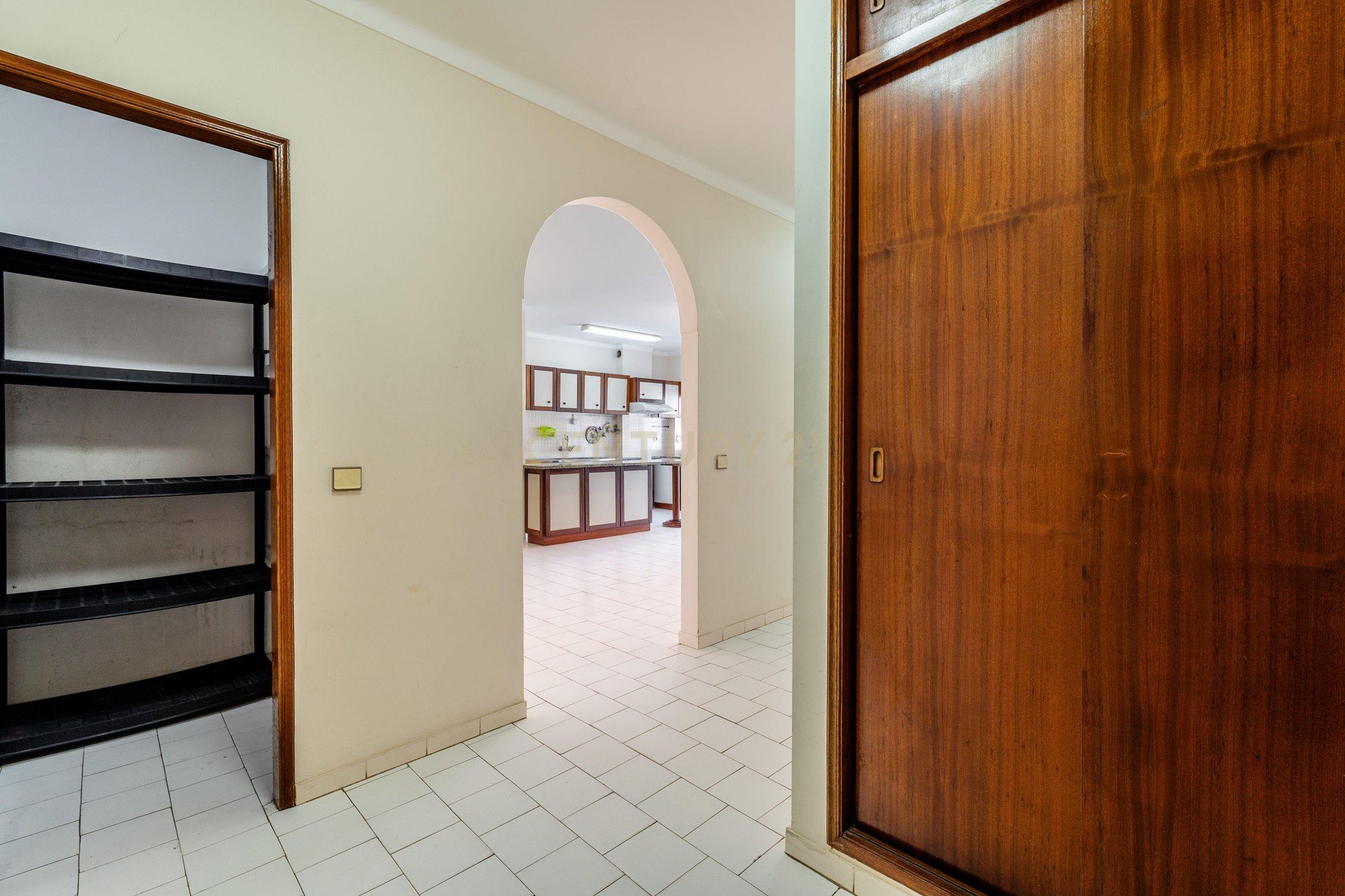 Apartamento T2 em Armação de Pêra, Silves — C0240-03716 — imagem 02