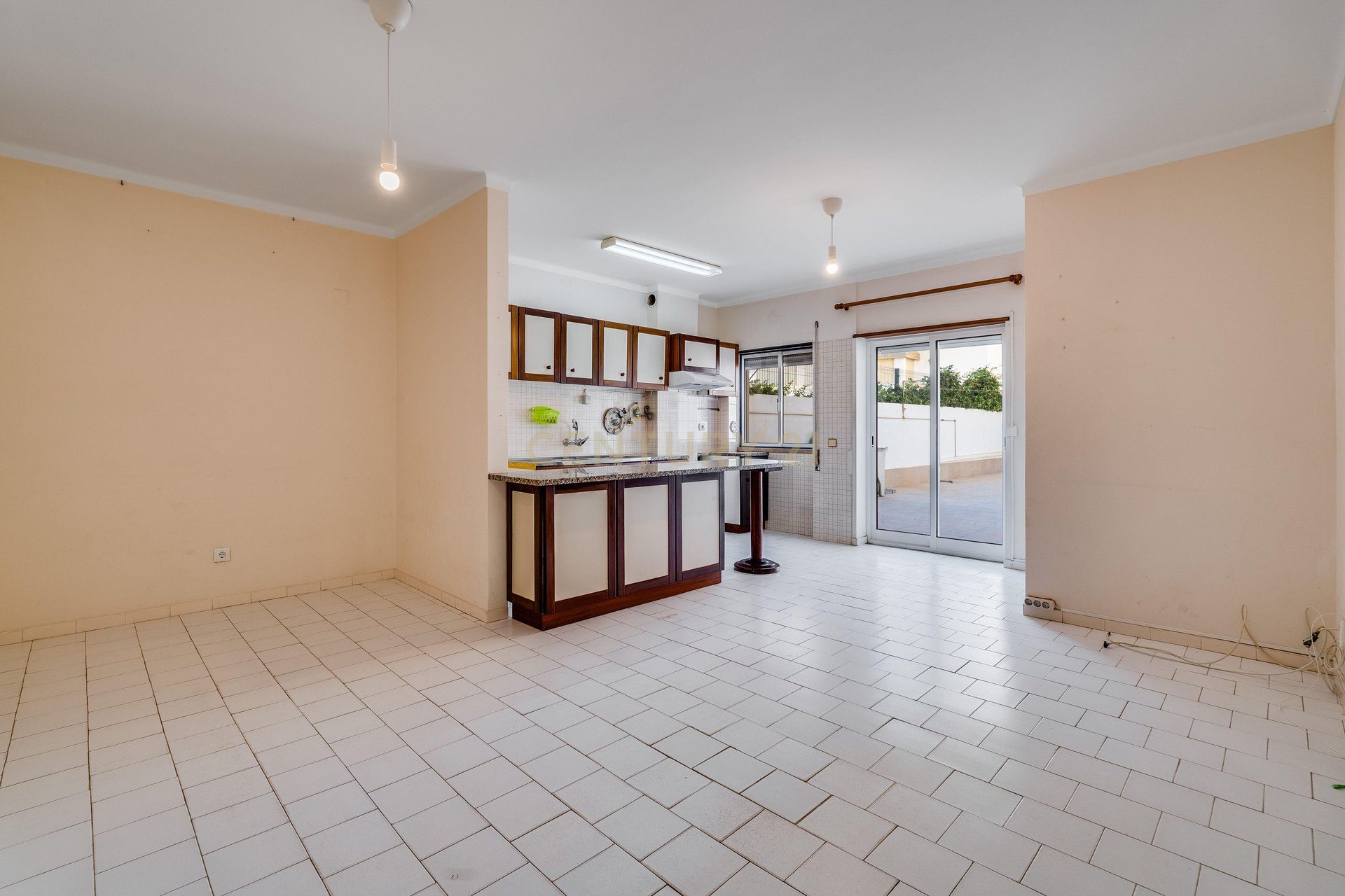 Apartamento T2 em Armação de Pêra, Silves — C0240-03716 — imagem 04