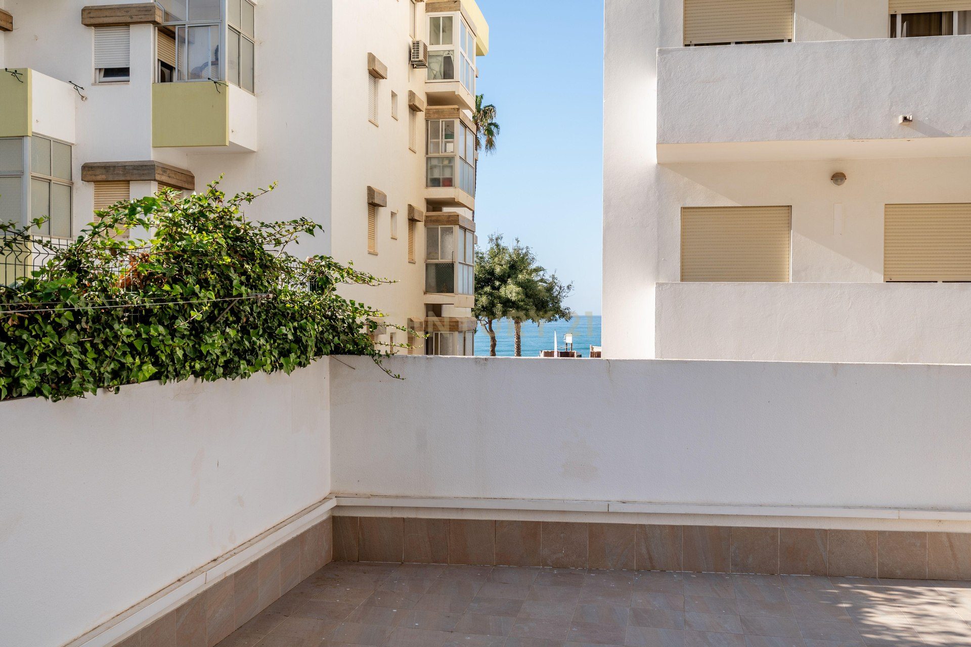 Apartamento T2 em Armação de Pêra, Silves — C0240-03716 — imagem 17