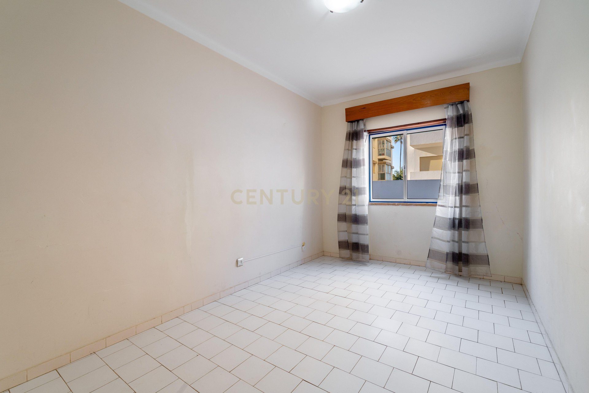 Apartamento T2 em Armação de Pêra, Silves — C0240-03716 — imagem 24